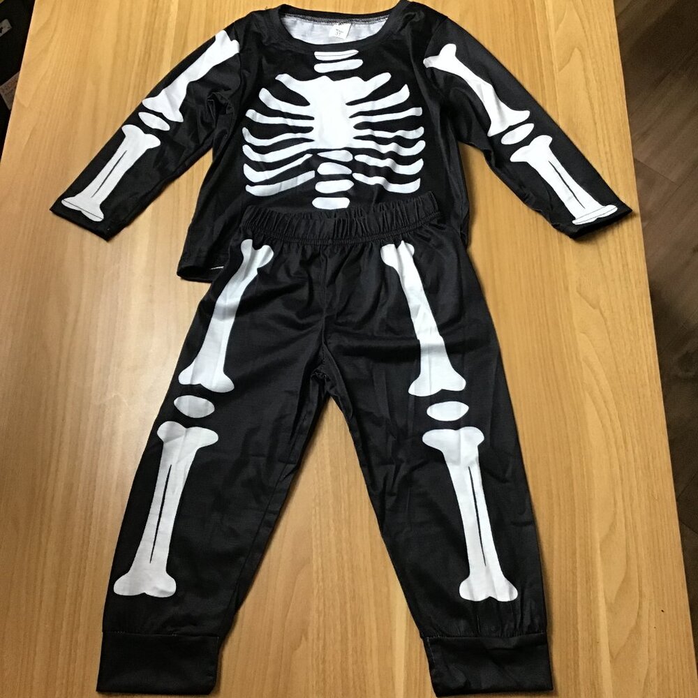 Skeleton Halloween Costume Pajama for kids Size 3T